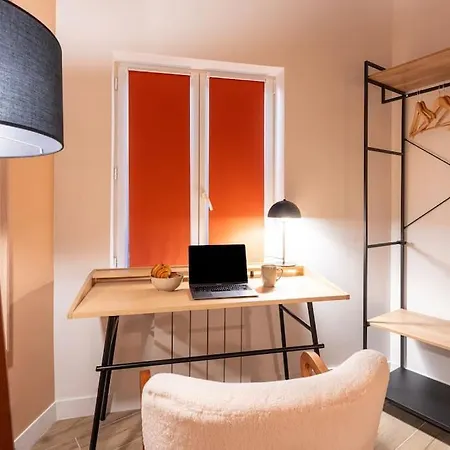 Ideal And Cozy 2bd In Saint-martin Апартаменты Париж